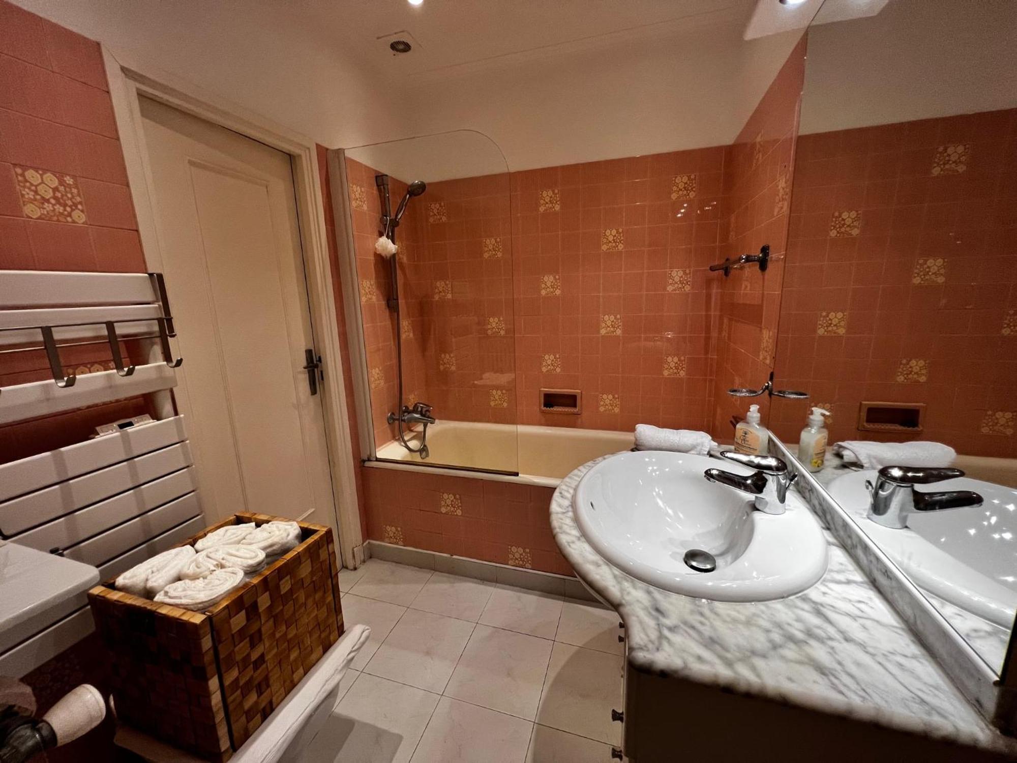 Apartamento 3 Pieces Avec Terrasse - 150m Du Palais Sur Le Rocher