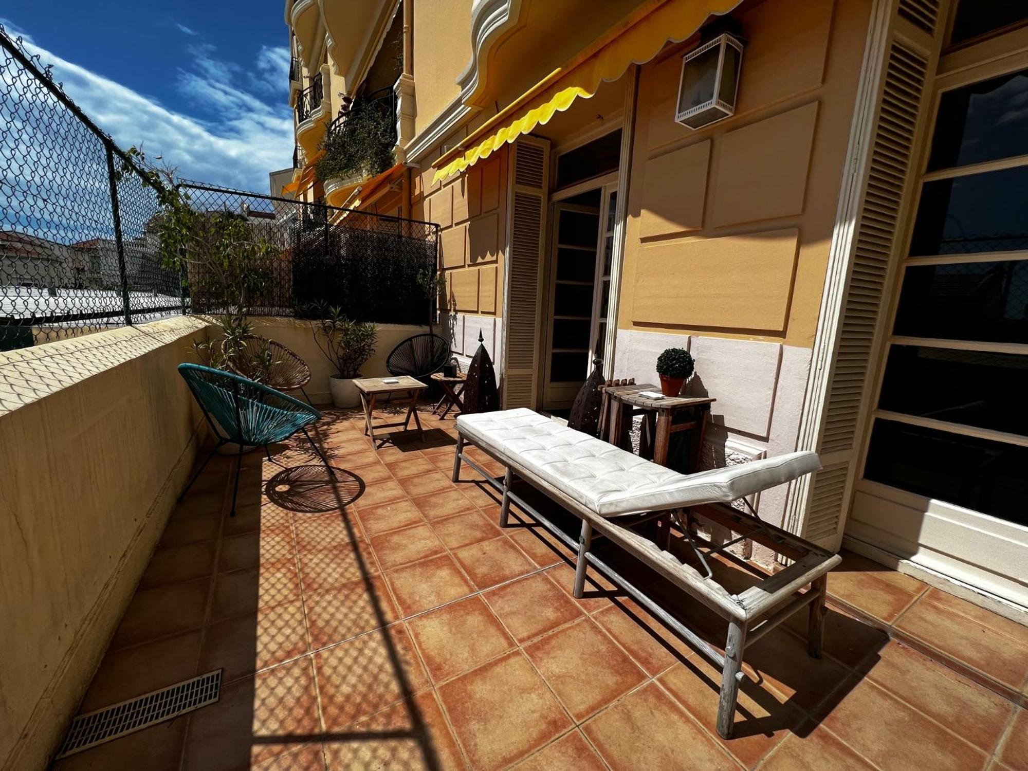 Apartamento 3 Pieces Avec Terrasse - 150m Du Palais Sur Le Rocher